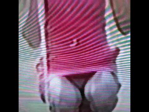 金田久美子のパンツ見えてる❗