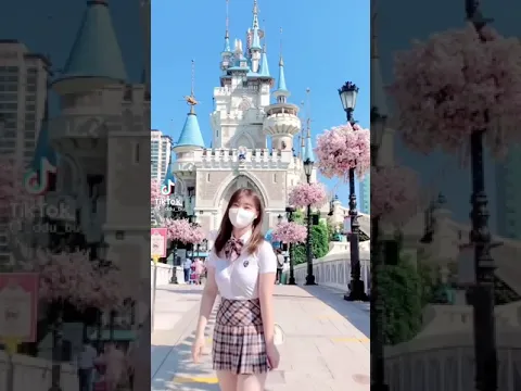 JKのミニスカとパイスラ