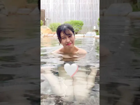 【温泉女子】入浴しながら質問回答好きな食べ物は… #混浴