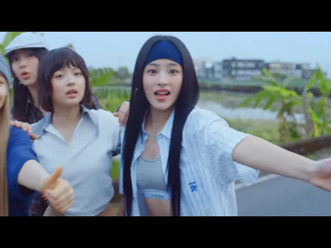 【NEWJEANS】スポブラ ミンジ ヘリン HOW SWEET MINJI HAERIN BRATOP BOOBS CHEST Sport Bra