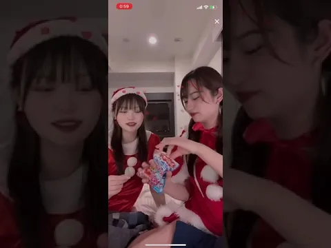 TikTok ライブ コスプレ 見えた 女子高生