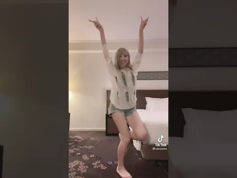 そのままベッドにガバッといきたい