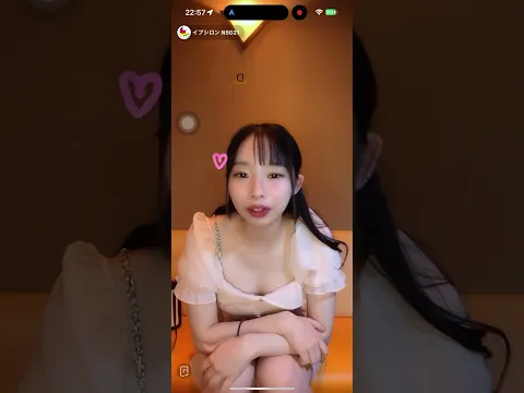 途中前屈みして  |´-`)チラッ