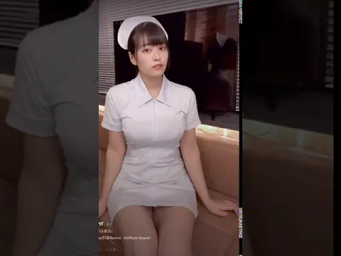 巨乳ミニスカナース