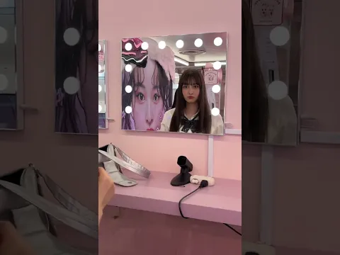 鏡に映る友達がお人形さんすぎる #目の保養 #こう見えてギャル #jk