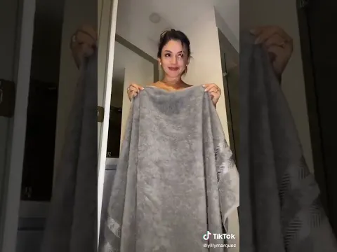 おっ勃ち 巨巨巨乳美女