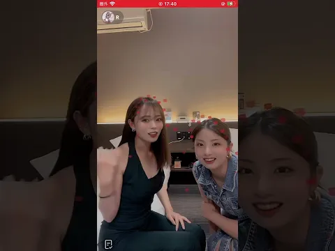 大阪女子 パイちら 試着会 二人組 かわいい TikTokライブ