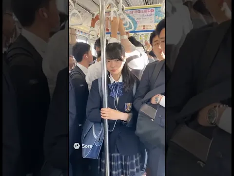 安全地帯は危険地帯 #かわいい #jk #小田急線