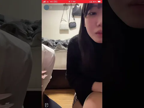 TikTokLive ちらっと見えちゃった