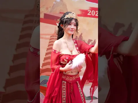 #beautifulgirl #beauty #美女 #可愛い女の子 #コスプレ #美腿 #ミニスカ