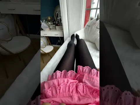 My everyday life. It feels good to wear stockings. #黒ストッキング