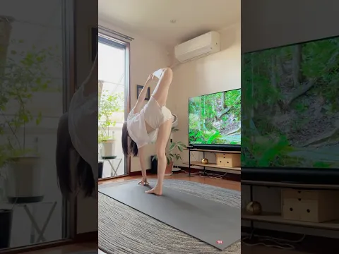 #beautifulgirl #beauty #可愛い女の子 #瘦小腿 #美腿 #cute #ヨガ #yoga #ヨガライフ #beautiful