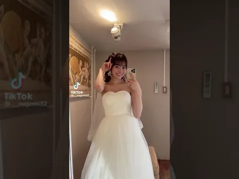 なこなこ なごみのウェディングドレス姿 結婚