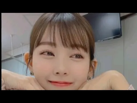 渡辺美優紀、超ミニスカ×キャップ姿の“夜桜”ショット「めっちゃかわゆ～です」「野球帽かぶってるの珍しい」