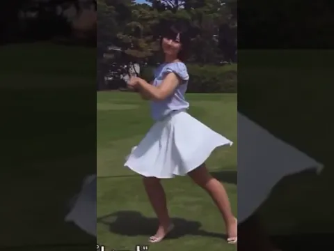 地方女子アナ スカートをひらひらさせてダンス
