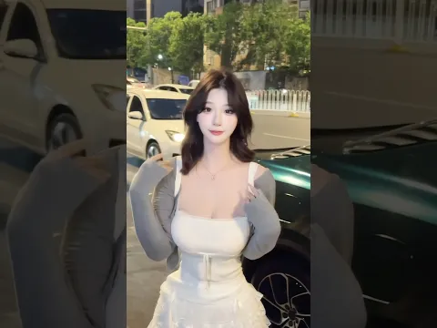 #beautifulgirl #beauty #チャイナ美女 #可愛い女の子 #美腿 #美女 #连衣裙 #ニーハイ #美背 ##ミニスカート