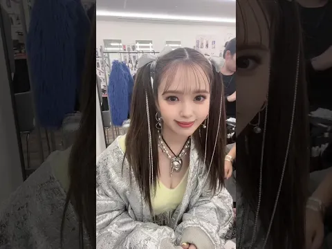 藤田ニコル 小悪魔な谷間 ViVi