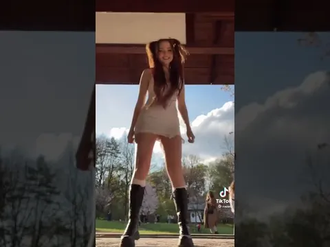 外人美女のえちえちなチラリズム