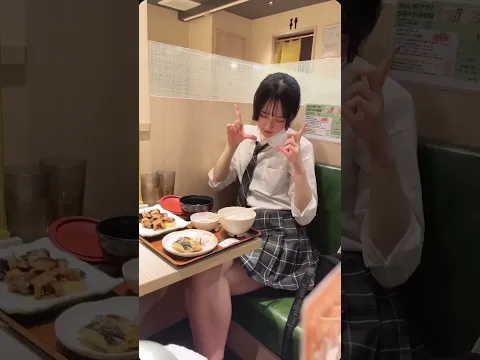 何事もなかったかのようにかのように食べ始めて草 #jk #やよい軒