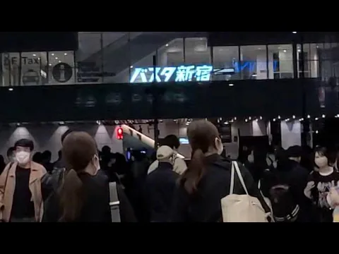 新宿駅南口から東口(歌舞伎町方面)への散歩LIVE 街録チャンネルでお馴染みのNEWoMan新宿前やブルーボトルコーヒーも(東口へはバスタ新宿からも同様の道順)