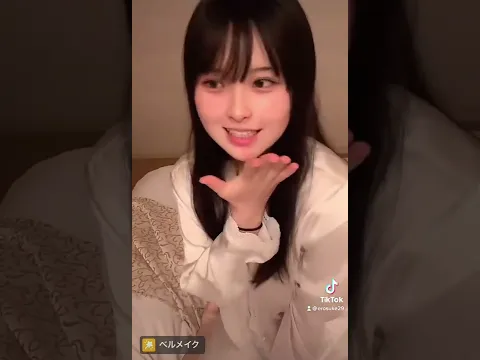 こんな可愛い子がナイスな胸ちら #shorts  #見えた #チラリ