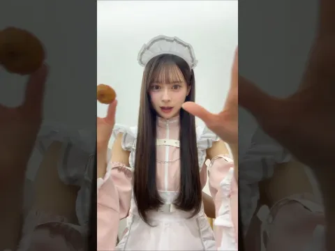 AKB48 伊藤百花 き、消えた⁉️ #マジック 手を外した後にもぐってしてしまったのでまた失敗 #akb48 #03 #ハロウィン仮装