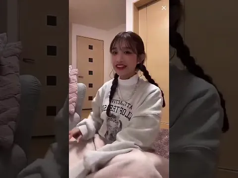 TikTokライブそこめくれてたら意味ないだろ