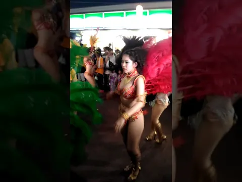 美女たちがほとんど裸でサンバを、、、しもしゃくまつり2019