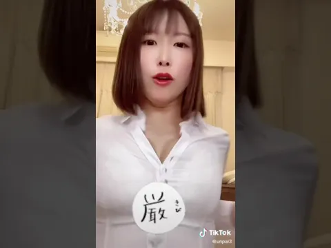 リアルでボタン飛ぶ人初めて見た