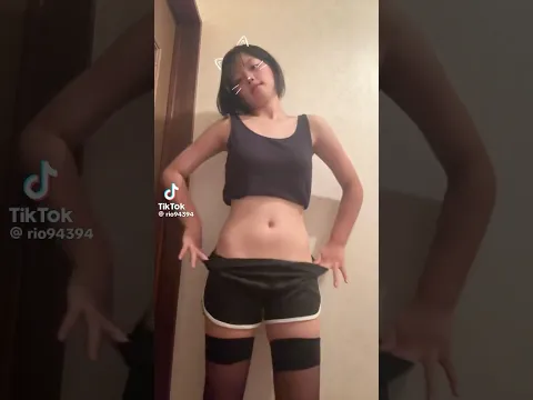 この動画消されてるwだがしかし俺は保存したからいつでも見れるぜいっその事全部脱いでもろて食べたいな赤ちゃん孕ましたい #ティックトック #美女 #太もも #巨乳 #爆乳 #谷間