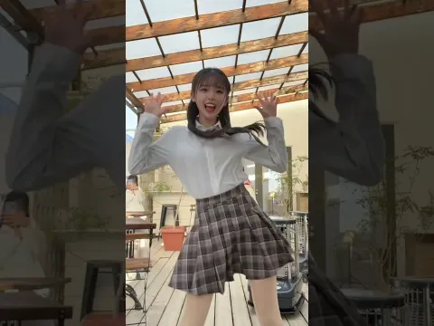 今日は学校で中国語のテスト受けたよ 何とか行けた気がする!けど行けた気がする時こそ赤点とるの学生あるあるじゃない? #Japanesegirl #fyp #fypシ #クラスのマドンナ #日本偶像