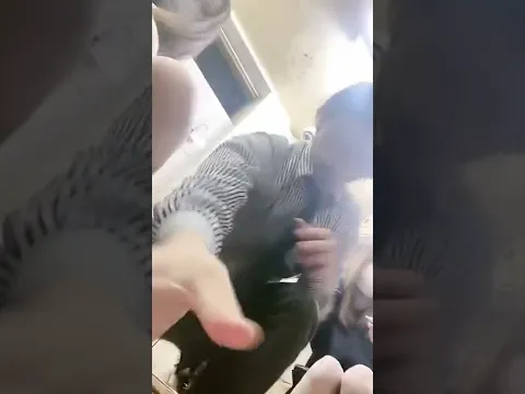 TikTokLIVE そのアングル もう中入ろうかな!? #shorts