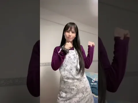 エプロン姿で軽く踊ってみた✨ #TikTok #黒髪ロング