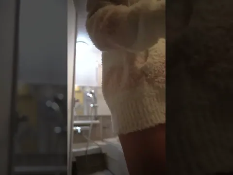 假如你在晒衣服.   洗濯物干すの夢中になって