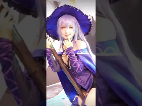 可愛い魔法使いのコスプレ
