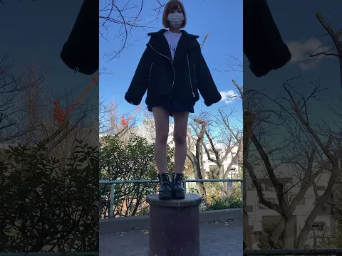 ミニスカでジャンプ#shorts