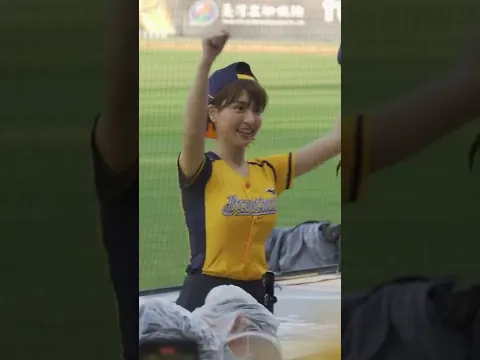 PassionSisters look at me 峮峮 チュンチュン