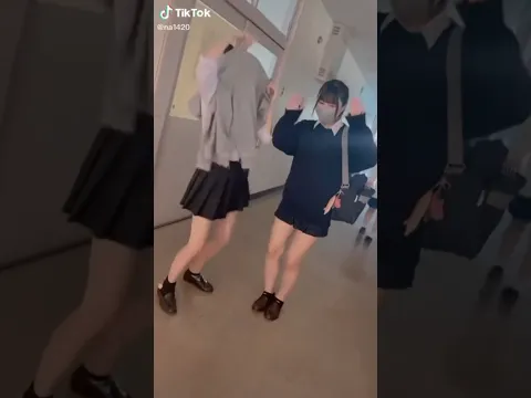 生足JK 【TikTok】ダンス動画                  cute japanese girl #jk #jkダンス #TikTok #ダンス動画 #制服 #女子高校生#JKブランド