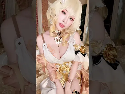 #巨乳 #谷間 #anime #コスプレ #cosplay #かわいい #beauty #美女 #comiket #dance #fashion #onepiece