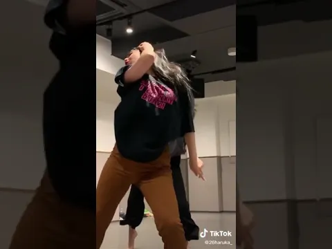 TikTok ダンス セクシー