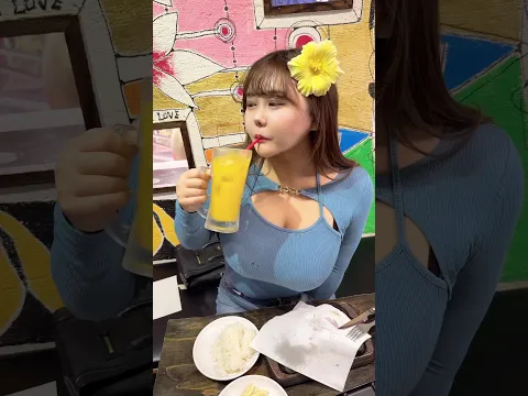 こぼしすぎな、えっ○な彼女ww