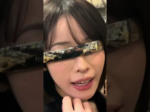 最新型VRメガネみたい