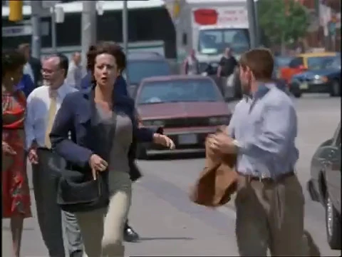 海外ドラマ 女刑事の揺れるバスト 着衣巨乳 外国人 ハリウッド