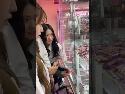 落ちそうに見せるのうますぎる騙された #ゲーセン #jk