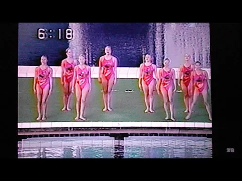 赤ハイレグワンピース水着で180度開脚