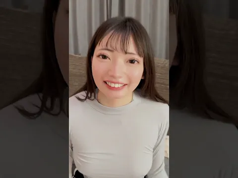 ノーブラでピチピチのロンT着てみたよ#shorts  #ノーブラ