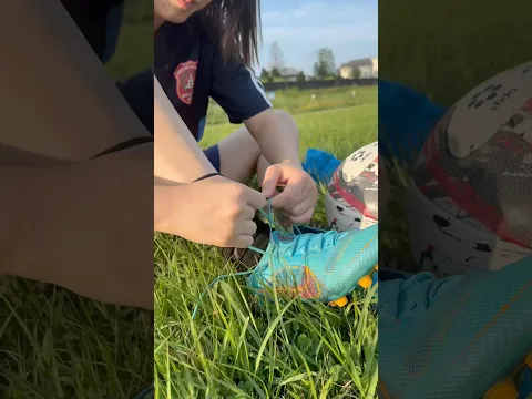 左利きサッカー女子⚽️‍高校生から現在 #サッカー女子 #サッカー #サッカーチャント #女子サッカー