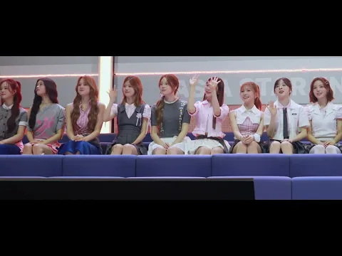 NiziU ただただ可愛い NiziUちゃん Artist Seat Reactions at Asia Star Entertainer Awards 2025