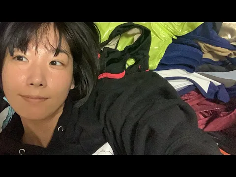 競泳水着を詰めるだけの配信