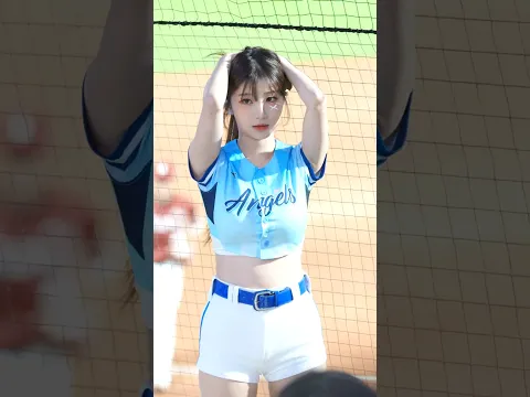 從邊荷律玩到李珠珢 反拿毛巾這招現在只能騙到小學妹了 #李珠珢 #이주은 珠珠寶貝